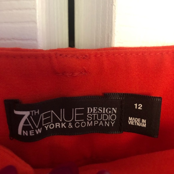 Red pants - Picture 3 of 3